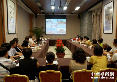 北京市臺聯與臺灣中國統聯第一屆中華歷史文化研修班進行研討交流 北京市臺聯與臺灣中國統聯第一屆中華歷史文化研修班進行研討交流