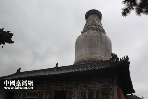 "護國佑民釋迦文佛真身舍利寶塔”,亦稱“大慈延壽寶塔” "護國佑民釋迦文佛真身舍利寶塔”,亦稱“大慈延壽寶塔”