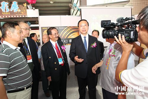 貴州省委副書記李軍接受臺灣媒體采訪 貴州省委副書記李軍接受臺灣媒體采訪