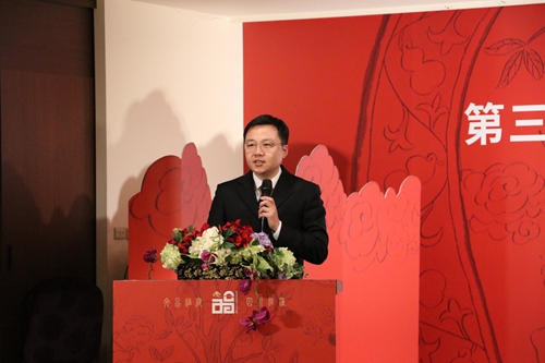 綿陽市梓潼縣縣委副書記、縣長賀旺在交流會上致辭 綿陽市梓潼縣縣委副書記、縣長賀旺在交流會上致辭