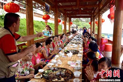 資料圖:廣西與臺灣少數民族文化聯誼。蔣雪林 攝