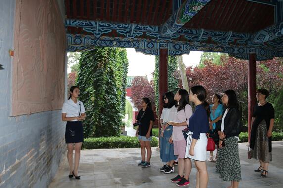 在羑里城采風 在羑里城采風