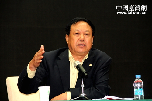 大午集團創始人、監事長孫大午以自己企業治理為例,對企業多樣化與治理作了主題發言 大午集團創始人、監事長孫大午以自己企業治理為例,對企業多樣化與治理作了主題發言