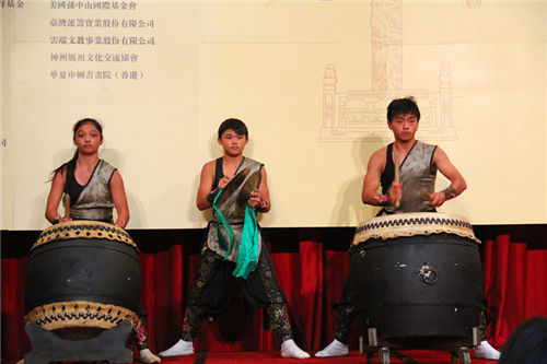 臺灣民俗表演中不可缺少的鼓陣 臺灣民俗表演中不可缺少的鼓陣