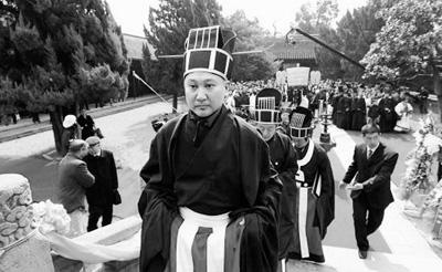 孔子在臺(tái)灣后裔約有4000人 其中900人錄入世家譜 孔子在臺(tái)灣后裔約有4000人 其中900人錄入世家譜