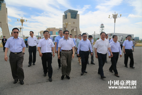 霍爾果斯國際邊境合作中心開啟“一帶一路”兩岸跨境電子商務貿易 霍爾果斯國際邊境合作中心開啟“一帶一路”兩岸跨境電子商務貿易