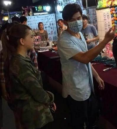 周杰倫被曝已登記結(jié)婚 公司:他結(jié)婚會(huì)公開