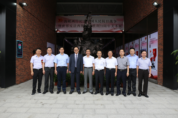 海峽兩岸紀念抗戰(zhàn)勝利70周年美術展在羊城開幕