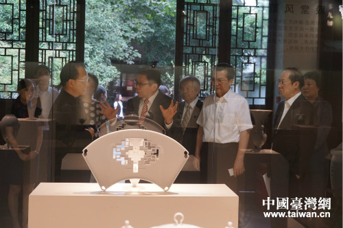 9f(xi)(hu)(hu)L{(dio)_(ti)ذl(f)չO(sh)r