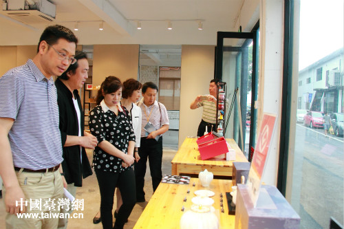 海外華文媒體團考察杭臺文創產業發展 海外華文媒體團考察杭臺文創產業發展
