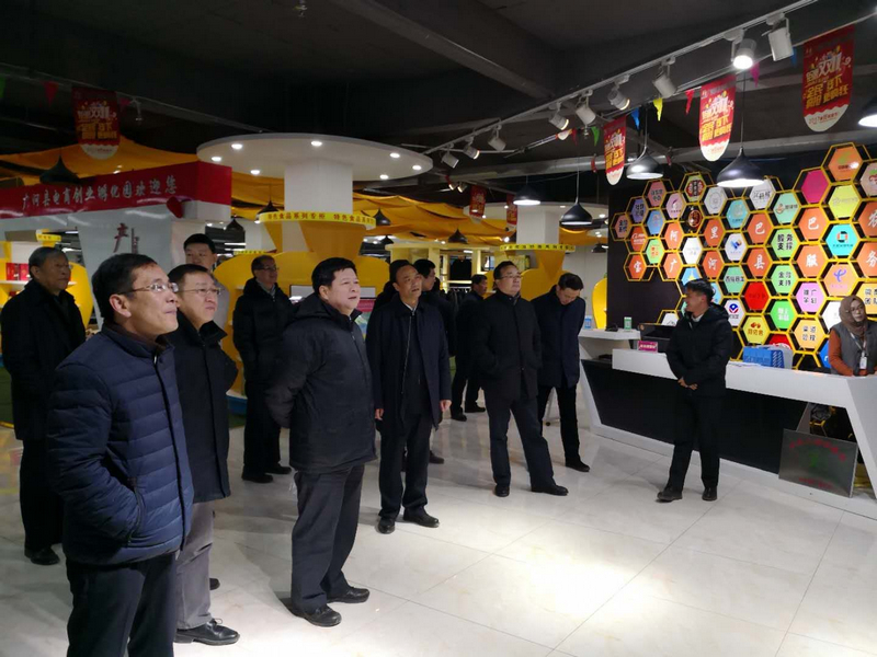 龍明彪副主任調(diào)研廣河縣精準(zhǔn)扶貧工作 龍明彪副主任調(diào)研廣河縣精準(zhǔn)扶貧工作