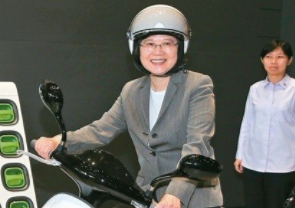 蔡英文讓偏科生看到希望:學不好數學也能當“省長”