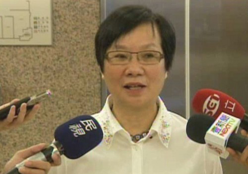 羅淑蕾諷:私下拿錢怎么會有扣繳憑單 羅淑蕾諷:私下拿錢怎么會有扣繳憑單