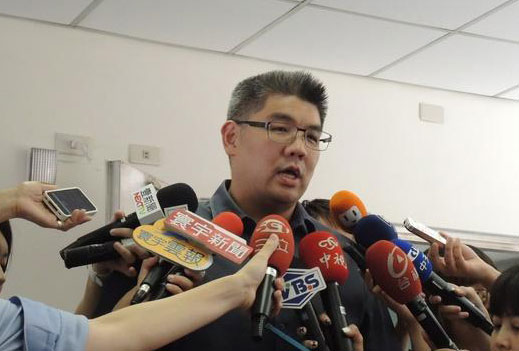 連勝文食安廣告又遭抹黑 忍無可忍決定提告 連勝文食安廣告又遭抹黑 忍無可忍決定提告