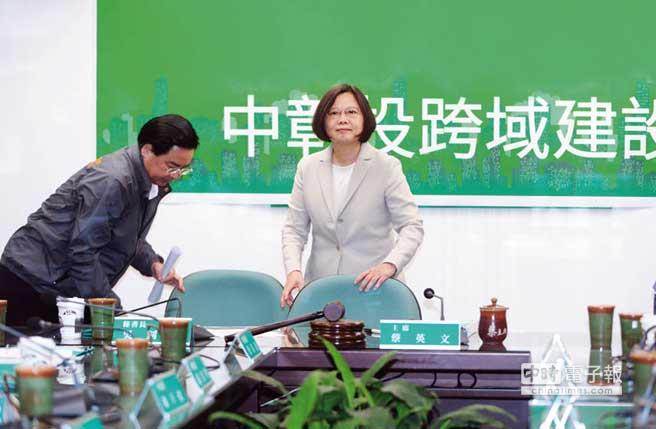 民進黨主席蔡英文積極為自己2016“大選”布局 民進黨主席蔡英文積極為自己2016“大選”布局