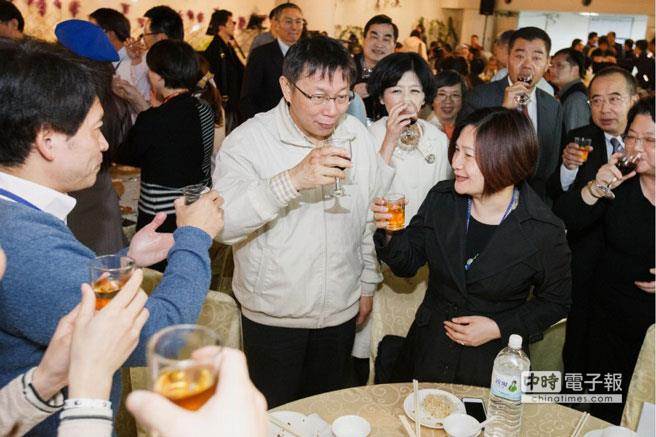 _(ti)L(zhng)()26ͬ_(ti)h(hu)ӭϧe͕(hu)e