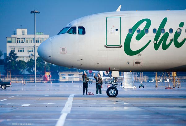 春運加班機總量不限,終結臺商一票難求時代。(網絡圖) 春運加班機總量不限,終結臺商一票難求時代。(網絡圖)