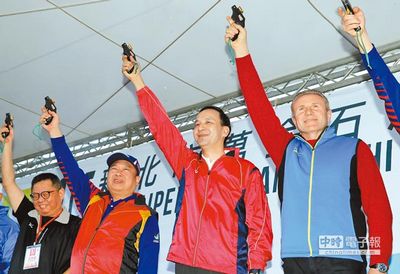 2016臺“大選”提名朱立倫:國民黨不會拖到6月 2016臺“大選”提名朱立倫:國民黨不會拖到6月