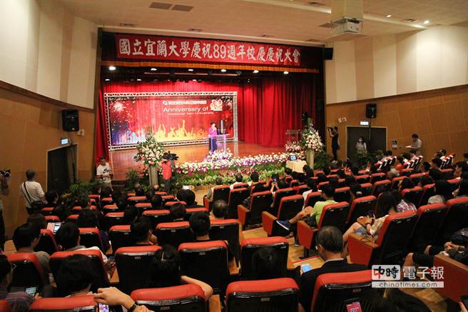 洪秀柱宜蘭大學演講:勇敢追夢 永不放棄 洪秀柱宜蘭大學演講:勇敢追夢 永不放棄