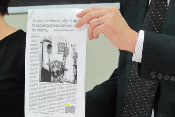 臺當局“外交部”相關負責人引用“友邦”當地報道證明,錢確實已交給對方 臺當局“外交部”相關負責人引用“友邦”當地報道證明,錢確實已交給對方