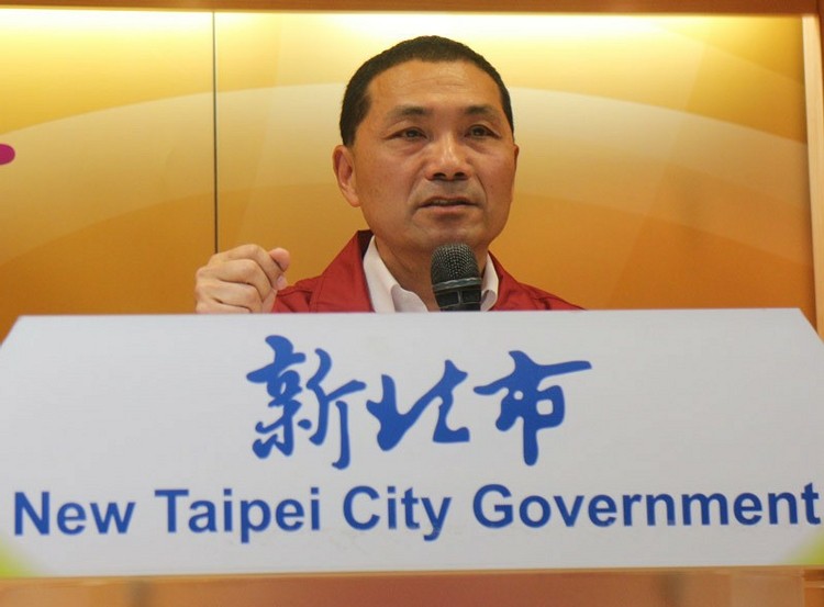 吳育仁點名候友宜選嘉義“立委” 泛藍“冷眼看待” 吳育仁點名候友宜選嘉義“立委” 泛藍“冷眼看待”