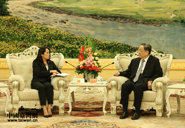 俞正聲會見臺灣少數民族參訪團 俞正聲會見臺灣少數民族參訪團