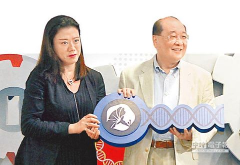 臺“文化部”陷內(nèi)斗疑云“次長”泄密“部長”暈倒
