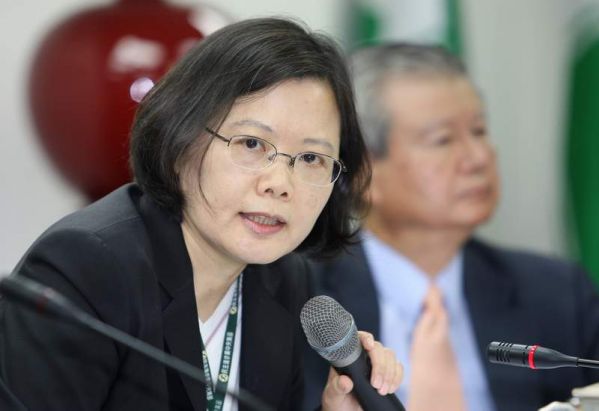 露三大破綻 解析蔡英文為何不愿參加“大選”辯論 露三大破綻 解析蔡英文為何不愿參加“大選”辯論