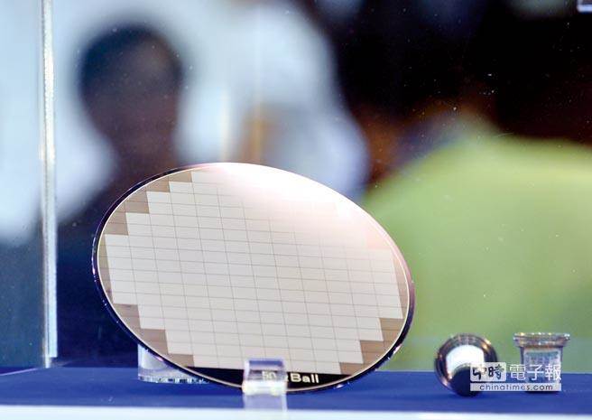 蔡英文防堵兩岸產業政策 臺業者乞求"放產業一馬" 蔡英文防堵兩岸產業政策 臺業者乞求"放產業一馬"