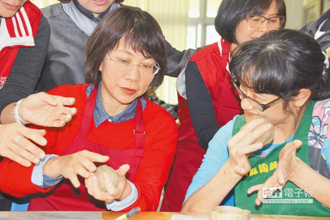 投資軍宅獲利捐社服團體 王如玄:選前一定處理完 投資軍宅獲利捐社服團體 王如玄:選前一定處理完