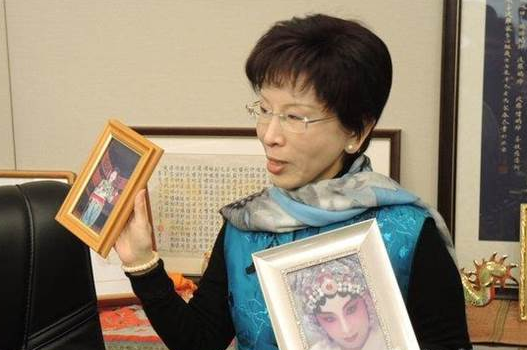 洪秀柱26年"立委"生涯將畫句號 傷感道總有謝幕時 洪秀柱26年"立委"生涯將畫句號 傷感道總有謝幕時