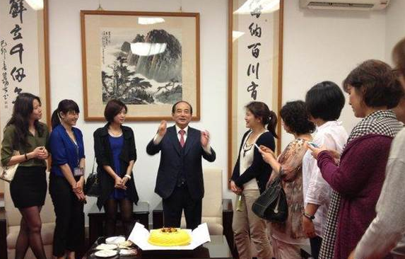 王金平將就任"陽(yáng)春立委" 手下參事申請(qǐng)退休 王金平將就任"陽(yáng)春立委" 手下參事申請(qǐng)退休