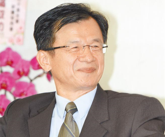 邱太三證實 獲蔡英文征詢出任“法務部長” 邱太三證實 獲蔡英文征詢出任“法務部長”