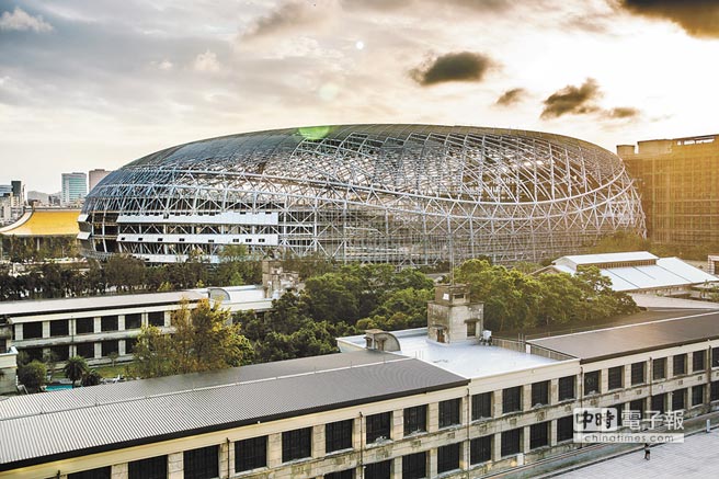 臺北體育場案引發民眾不滿 柯市府陷內憂外患 臺北體育場案引發民眾不滿 柯市府陷內憂外患