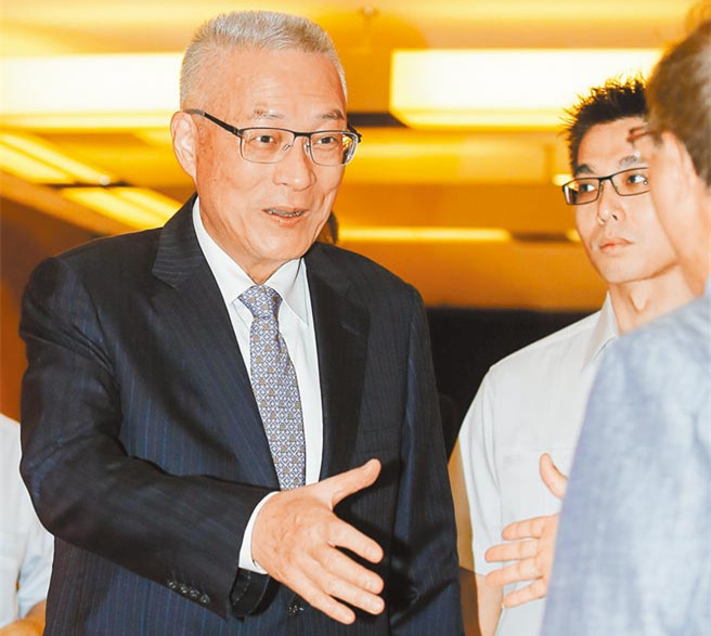 吳敦義談“不當黨產條例”:民進黨讓人覺得在斗爭 吳敦義談“不當黨產條例”:民進黨讓人覺得在斗爭