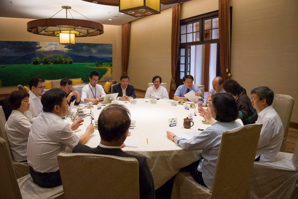 蔡英文3日召開“執(zhí)政決策協(xié)調(diào)會議” 蔡英文3日召開“執(zhí)政決策協(xié)調(diào)會議”