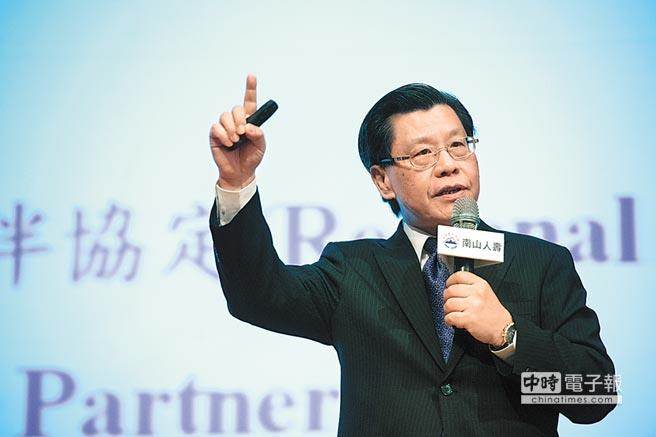 臺媒:臺灣貿協董事長梁國新出任"駐新加坡代表" 臺媒:臺灣貿協董事長梁國新出任"駐新加坡代表"