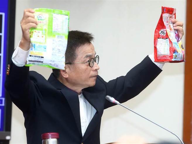 日本核災(zāi)食品竟能網(wǎng)購(gòu)買到 民代批當(dāng)局根本不能管制 日本核災(zāi)食品竟能網(wǎng)購(gòu)買到 民代批當(dāng)局根本不能管制