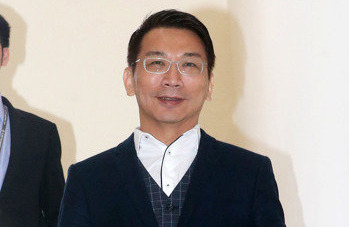 互掐!民進黨“立委”批“時代力量”搶業績 互掐!民進黨“立委”批“時代力量”搶業績