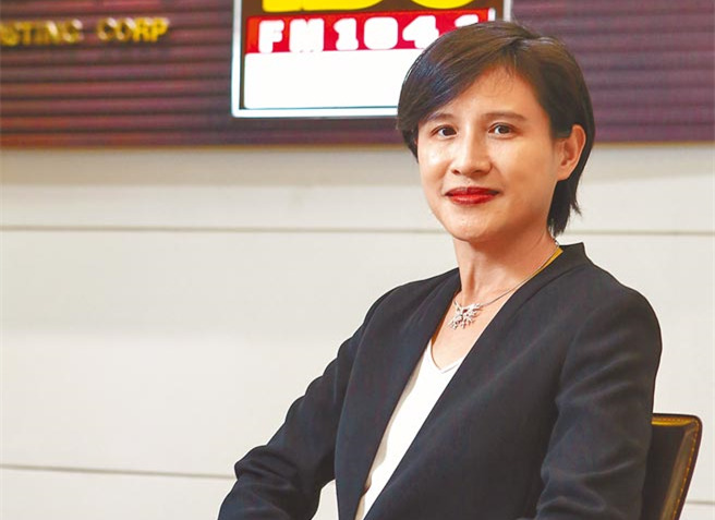 臺媒揭露蔡英文當局上臺后“去中國化”丑陋行徑 臺媒揭露蔡英文當局上臺后“去中國化”丑陋行徑