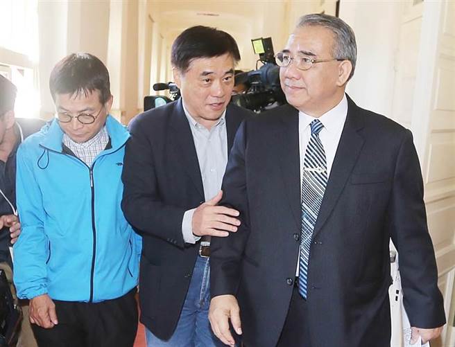 食安“公投”過第一道門檻 郝龍斌:已超12萬份聯署 食安“公投”過第一道門檻 郝龍斌:已超12萬份聯署