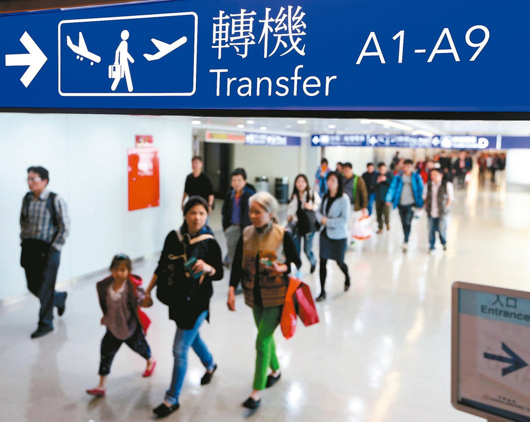 大陸游客不去怎么辦? 臺“央行”提議找網(wǎng)紅代言 大陸游客不去怎么辦? 臺“央行”提議找網(wǎng)紅代言