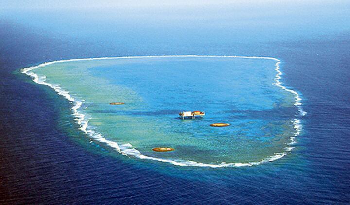 蔡英文當局被酸“日本皇民”替日本驅逐臺灣漁船 蔡英文當局被酸“日本皇民”替日本驅逐臺灣漁船