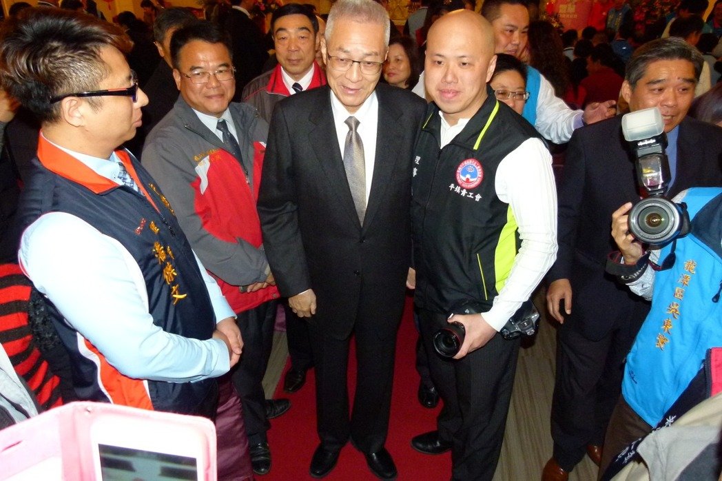 贏定了?吳敦義呼吁所有黨主席參選人尊重選舉結(jié)果 贏定了?吳敦義呼吁所有黨主席參選人尊重選舉結(jié)果