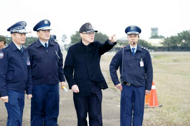 臺"國防部"懸賞50萬抓臺軍毒販 國民黨批懶惰做法 臺"國防部"懸賞50萬抓臺軍毒販 國民黨批懶惰做法