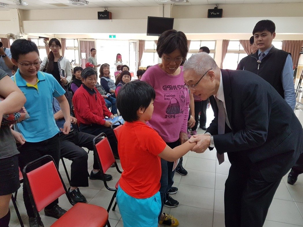 蔡英文是同性戀?國民黨主席參選人:無法證明一定是 蔡英文是同性戀?國民黨主席參選人:無法證明一定是