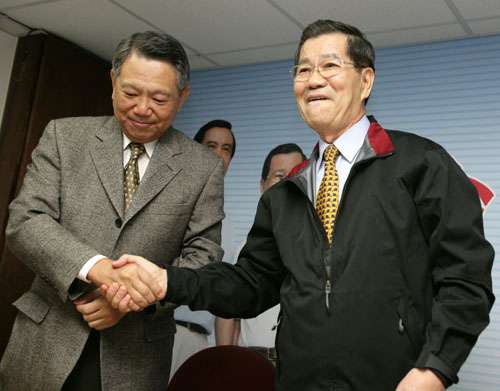 蕭萬長站臺詹啟賢 呼吁黨員勿靠淵源派系請托投票 蕭萬長站臺詹啟賢 呼吁黨員勿靠淵源派系請托投票