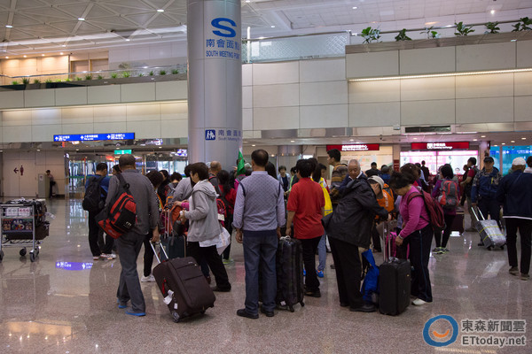 臺名嘴爆料:蔡當局為增加觀光數花錢買越南觀光客 臺名嘴爆料:蔡當局為增加觀光數花錢買越南觀光客