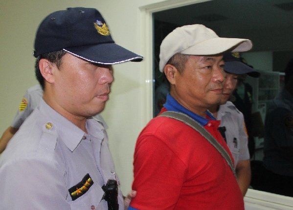 砍八田與一銅像后 這2人再摧毀日本百年狛犬石像 砍八田與一銅像后 這2人再摧毀日本百年狛犬石像