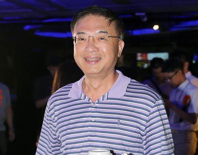 臺名嘴揚言3個月內造原子彈被嗆:選深綠縣市試爆? 臺名嘴揚言3個月內造原子彈被嗆:選深綠縣市試爆?